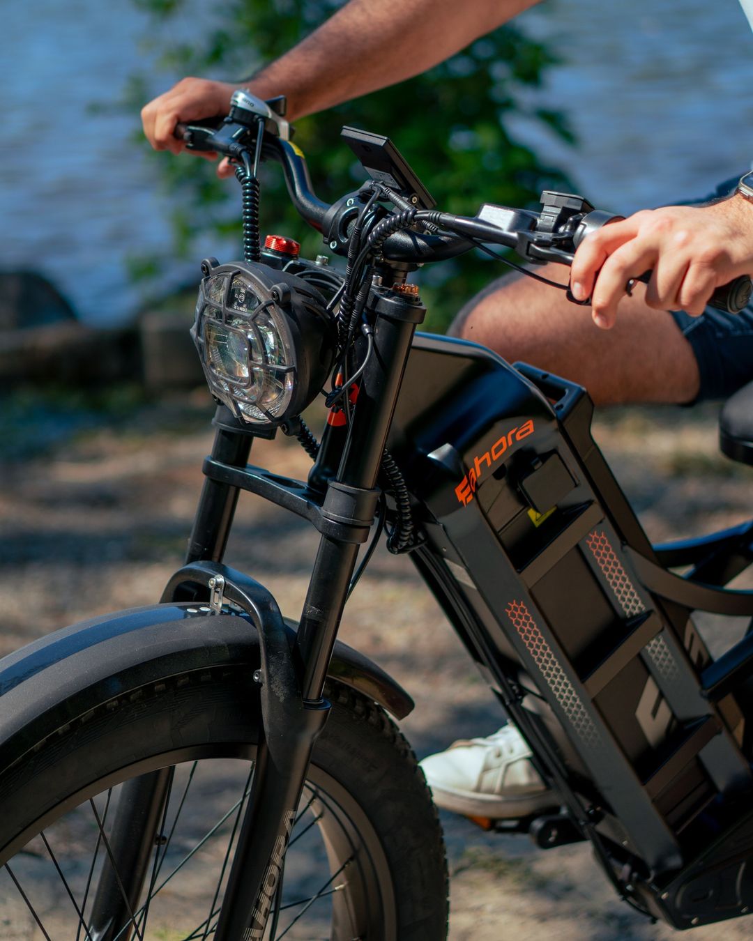 How Cycling Reduces CO₂ Emissions