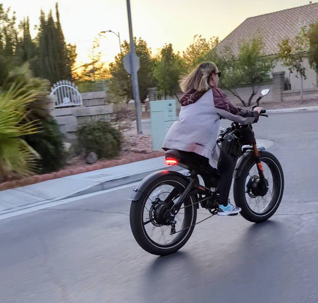Ontario Commuting, BC Climbing, Quebec Winter: Which Eahora E-Bike Fits You?